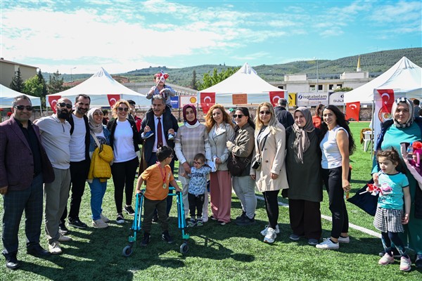 Gemlik’te engelsiz festival coşkusu<
