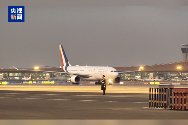 Fransa Cumhurbaşkanı Macron, Çin’de<