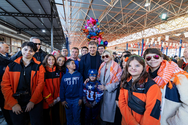 İzmir’de 25. Seferihisar Mandalina Şenliği düzenlendi<
