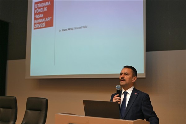 Kocaeli'nde İstihdama Yönelik İnsan Kaynakları Zirvesi yapıldı