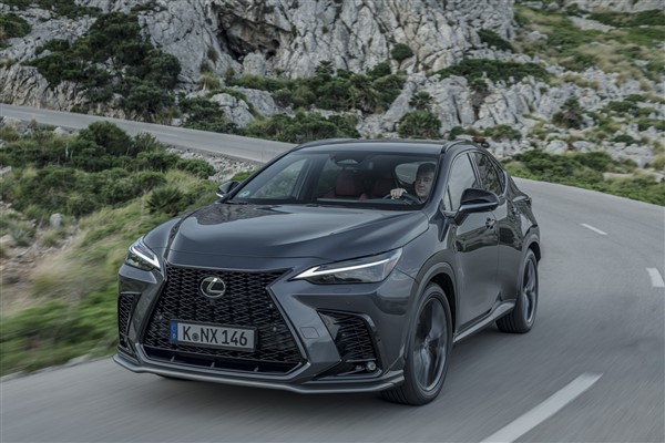 Lexus, Avrupa’da en hızlı büyüyen markalardan biri oldu