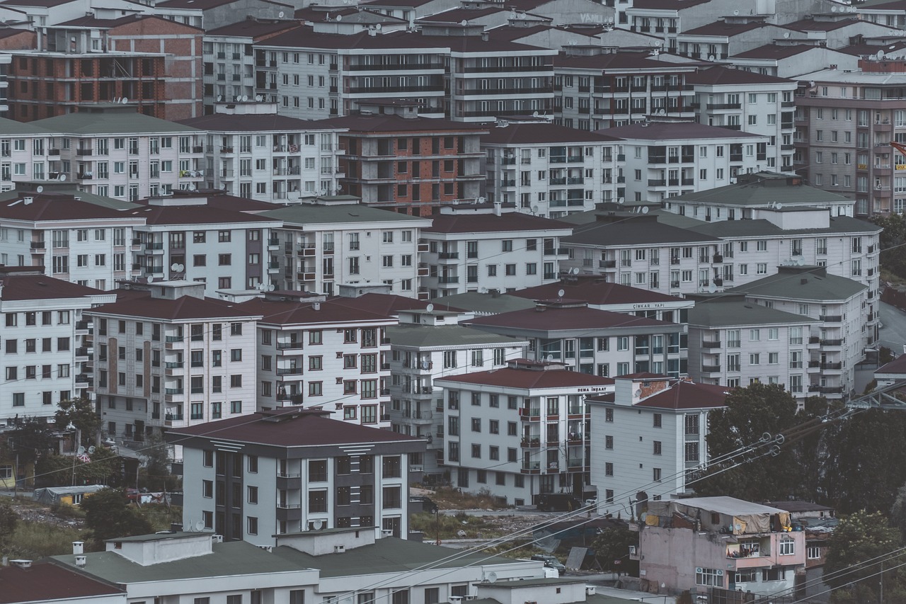 Türkiye genelinde konut satışları geriledi<