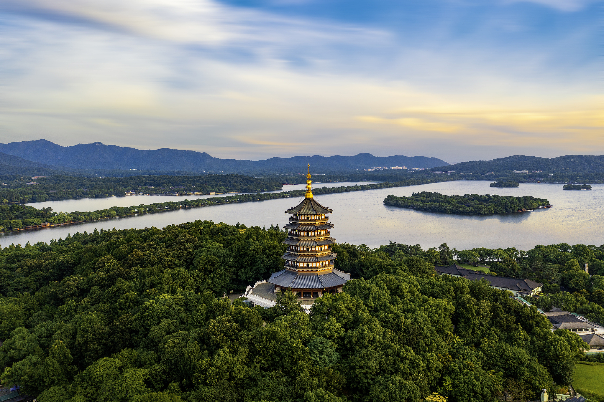Hangzhou’da 2025 Yeni Düşüncenin Kaynağı Forumu düzenlendi<