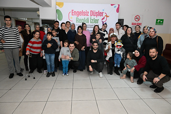 Manisa’da engelsiz sanat etkinlikleri düzenlendi<