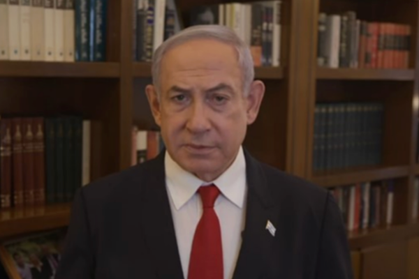 Netanyahu: Teröristlere ve onları destekleyenlere ulaşacağız<
