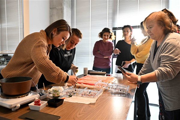 Muratpaşa’da kültür ve sanat kurslarına kayıtlar başladı<