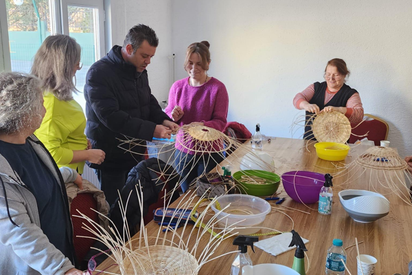 Başkan Sarıkurt: Kadının olduğu her yer zenginleşir<