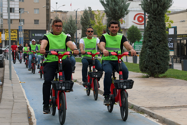 Gaziantep’te Avrupa Hareketlilik Haftası kapsamında bisiklet sürüşü düzenlendi<