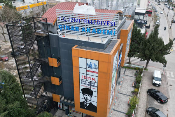 Çınar Akademi'den üniversite adaylarına ücretsiz tercih danışmanlığı