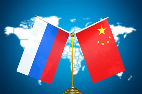 Wang Yi Rus mevkidaşı Lavrov'la telefonda görüştü