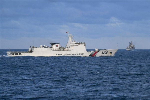“Filipinler Güney Çin Denizi'ndeki ihlallerine son vermeli”