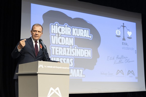 Başkan Seçer: Türkiye’ye barış Mersin’den yayılır<