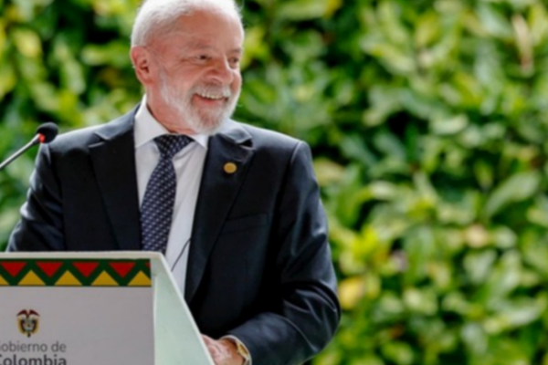 Lula da Silva, FLACSO Genel Sekreteri Igreja ile bölgesel entegrasyonu görüştü<