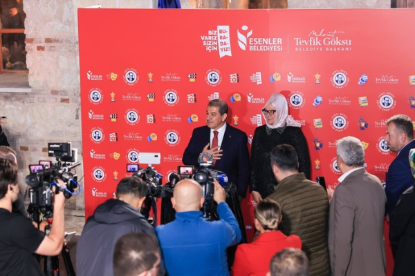 Esenler Belediyesi kültür sanat sezonunu Sezai Karakoç’a adadı<