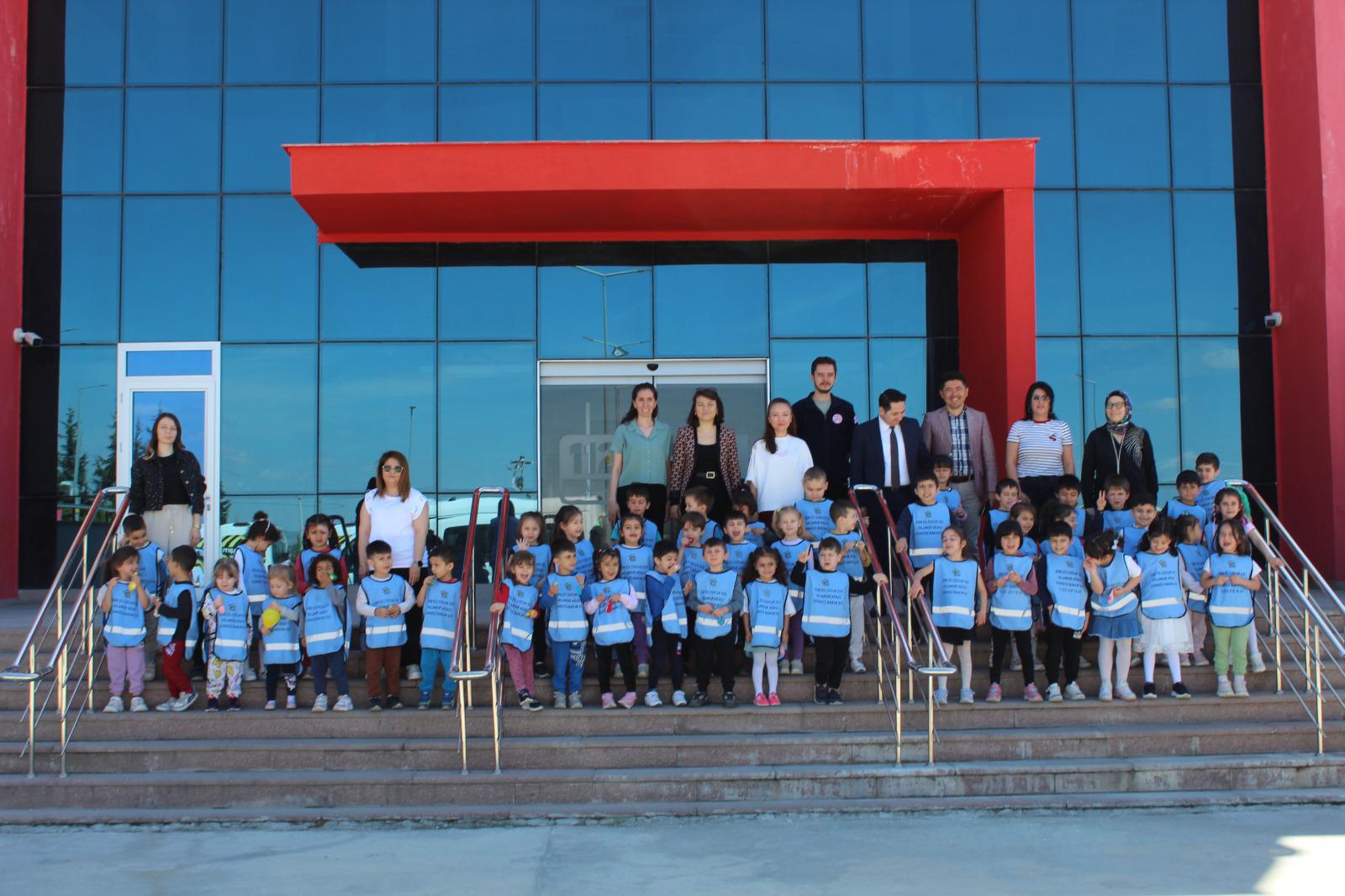 Es Çocuk Evi öğrencilerinden 112 Acil Çağrı Merkezi’ne ziyaret<