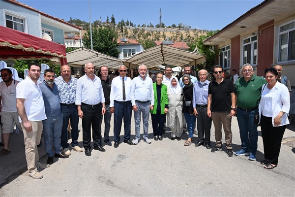 Başkan Başdeğirmen, aşure etkinliklerine katıldı<