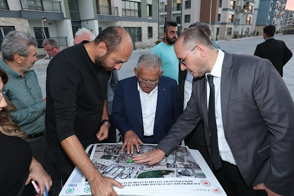 Büyükkılıç: Kentsel dönüşüm çalışmalarımız hız kesmeden devam ediyor<