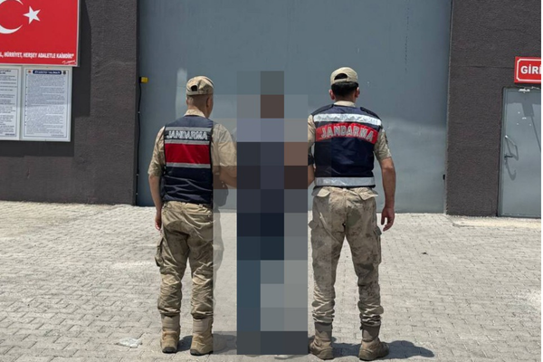 Şanlıurfa'da 4 yıl 11 ay kesinleşmiş hapis cezası bulunan şahıs yakalandı