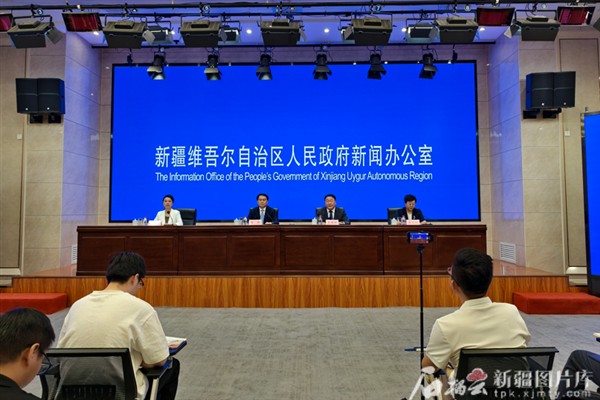 Avrasya Emtia ve Ticaret Fuarı’nda imzalanan projelerin tutarı 417 milyar RMB’yi aştı<