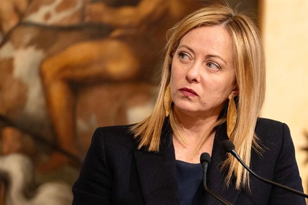 Meloni: Ortadoğu krizindeki gelişmeleri büyük bir dikkatle takip etmeye devam ediyoruz.<