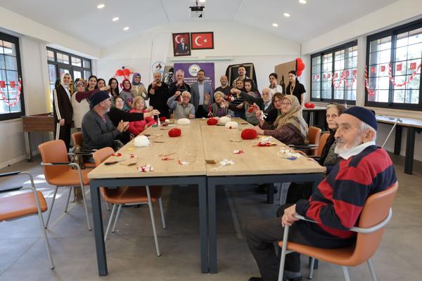 Pamukkale Belediyesi'nden Marteniçka atölyesi<