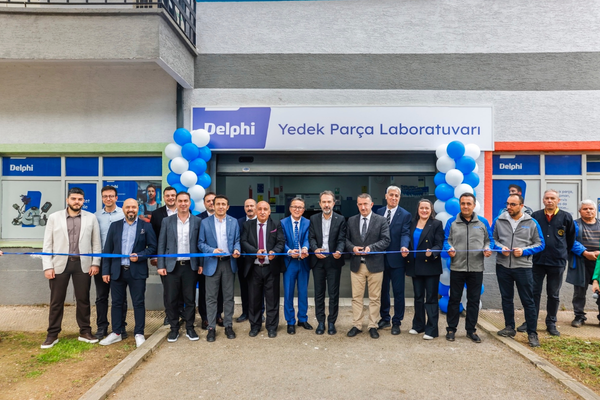 Bursa Hürriyet Mesleki ve Teknik Anadolu Lisesi’nde Delphi Yedek Parça Laboratuvarı açıldı<