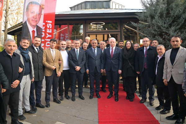 Esenyurt’ta toplu açılış töreni<