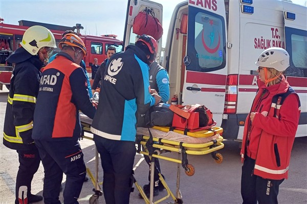 Şanlıurfa İl Sağlık Müdürlüğü ve İl Milli Eğitim Müdürlüğünden Deprem Haftası etkinliği