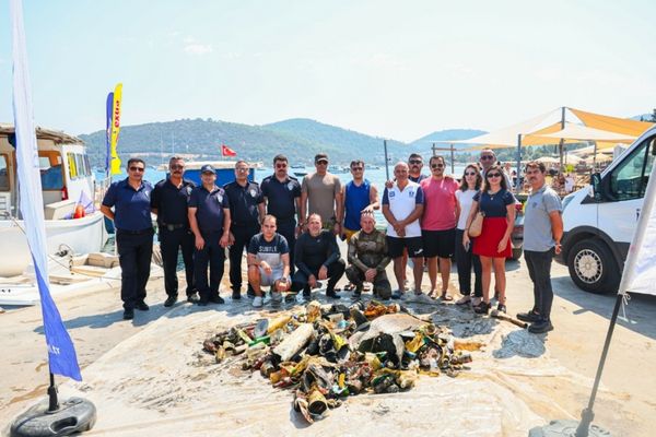 Gölköy’de deniz dibi temizliği<