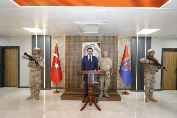 Vali Masatlı’dan Dörtyol Jandarma Komando Tugay Komutanlığı’na ziyaret