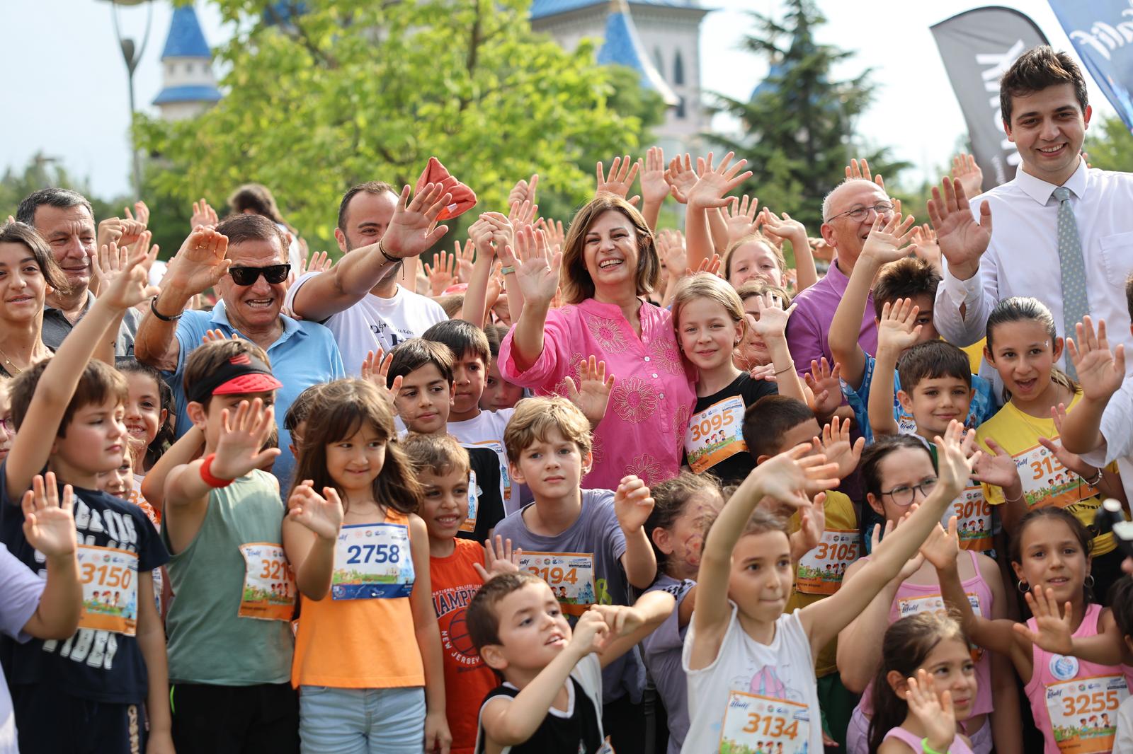 ETi Lifalif 6. Uluslararası Eskişehir Yarı Maratonu ve Spor Festivali tamamlandı<