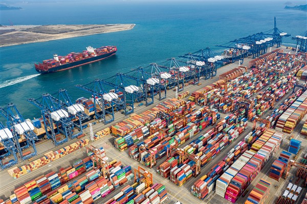 ÇKP Merkez Komitesi Siyasi Bürosu, mevcut ekonomik durumu ele aldı<