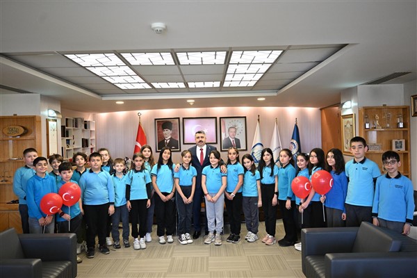 Yıldırım Belediyesi'nden eğitime destek <