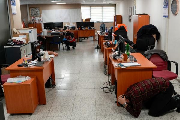 İzmir’de deprem ve yangın tatbikatı yapıldı<