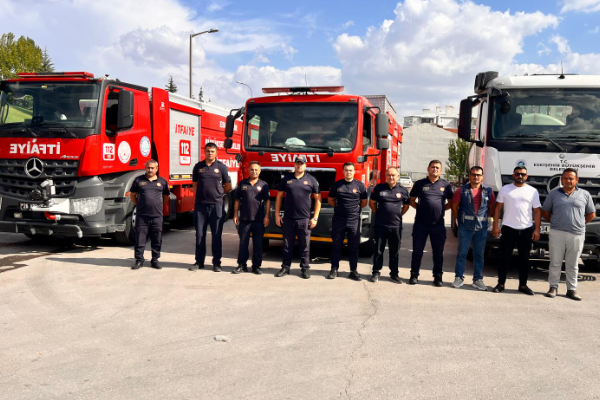 Eskişehir itfaiye ekiplerinden Aydın'daki yangına destek <