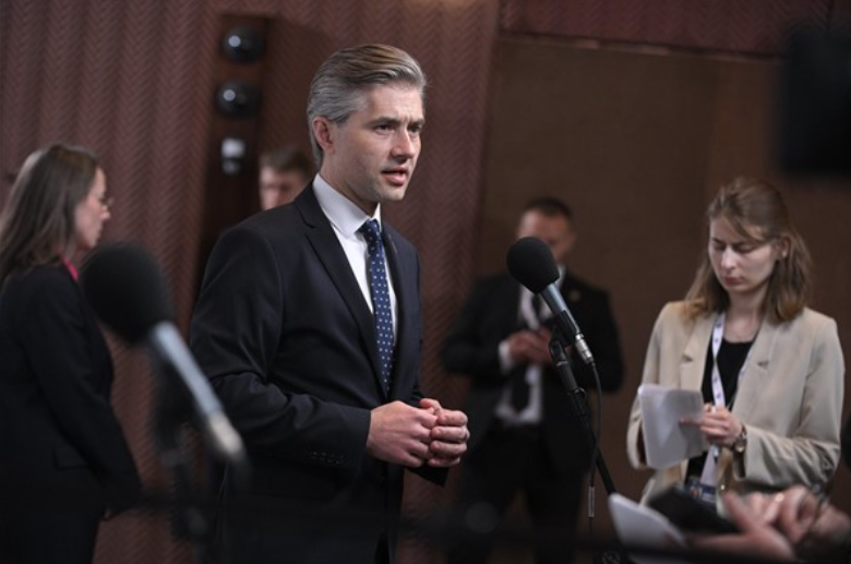 Budrys: Ukrayna’ya destek artırılmalı, yaptırımlar güçlendirilmeli<