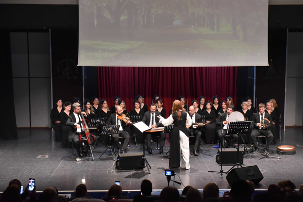Muratpaşa'da kadın bestekarların eserleri seslendirildi