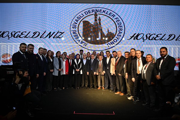 Başkan Büyükkılıç, Kayseri’de yaşayan Sivaslılarla buluştu