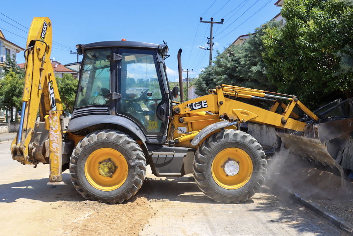 Yalova’da yollar yenileniyor<