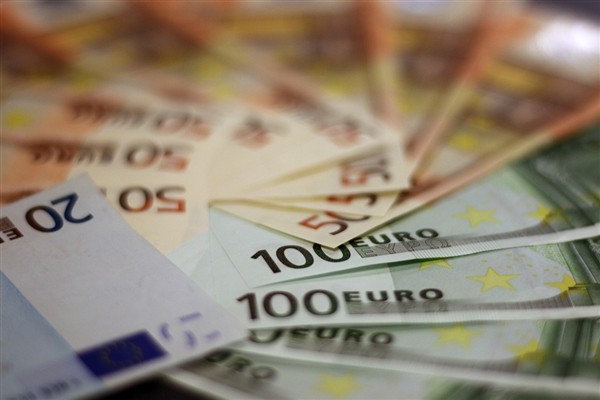 Bulgaristan, Euro'ya geçiş hazırlığı için 31 Aralık ve 2 Ocak'ı tatil ilan edecek