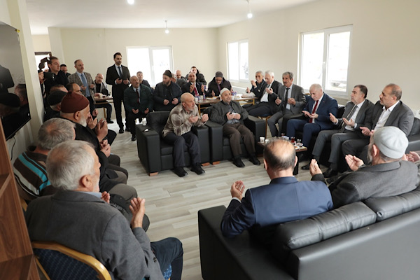 Bayburt’ta Yaşlı Yaşam Merkezi hizmete açıldı