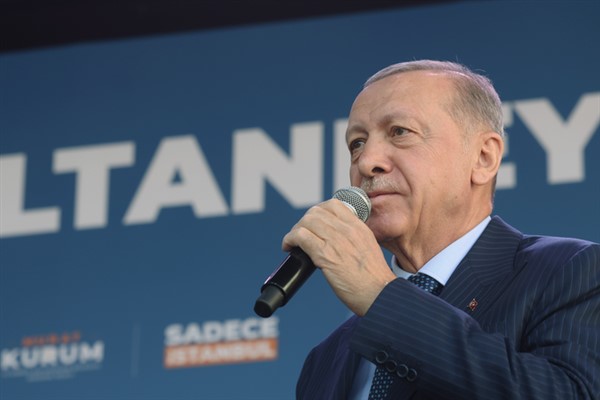 Erdoğan: Vaatlerini unutacak değil, verdiği sözü yerine getirecek başkanlar seçeceğiz<