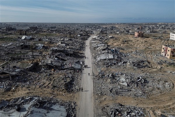 İsrail, Filistinlileri Güney Gazze'deki kısıtlı bir bölgeye yerleştirmeyi planlıyor<