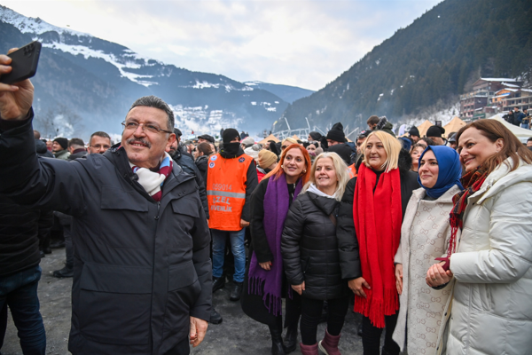 Başkan Genç'ten Uzungöl Kış Festivali'ne destek verenlere teşekkür<
