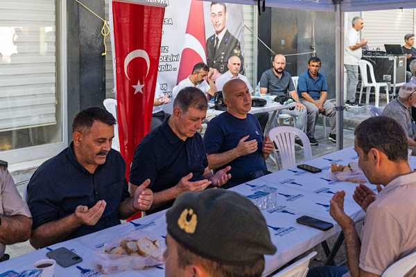 Şehit Astsubay Çavuş Batuhan Şimşek, İzmir’de anıldı<