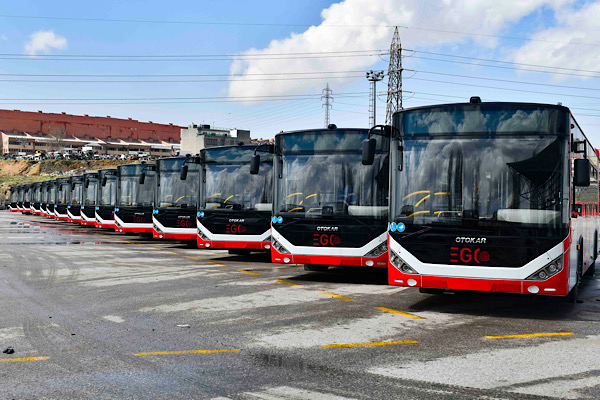 EGO filosuna 16 adet dizel yakıtlı, solo tip otobüs katıldı<
