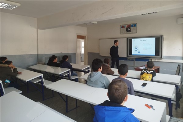 Karaman Mesleki ve Teknik Anadolu Lisesi'nde Zanaat Atölyesi açıldı