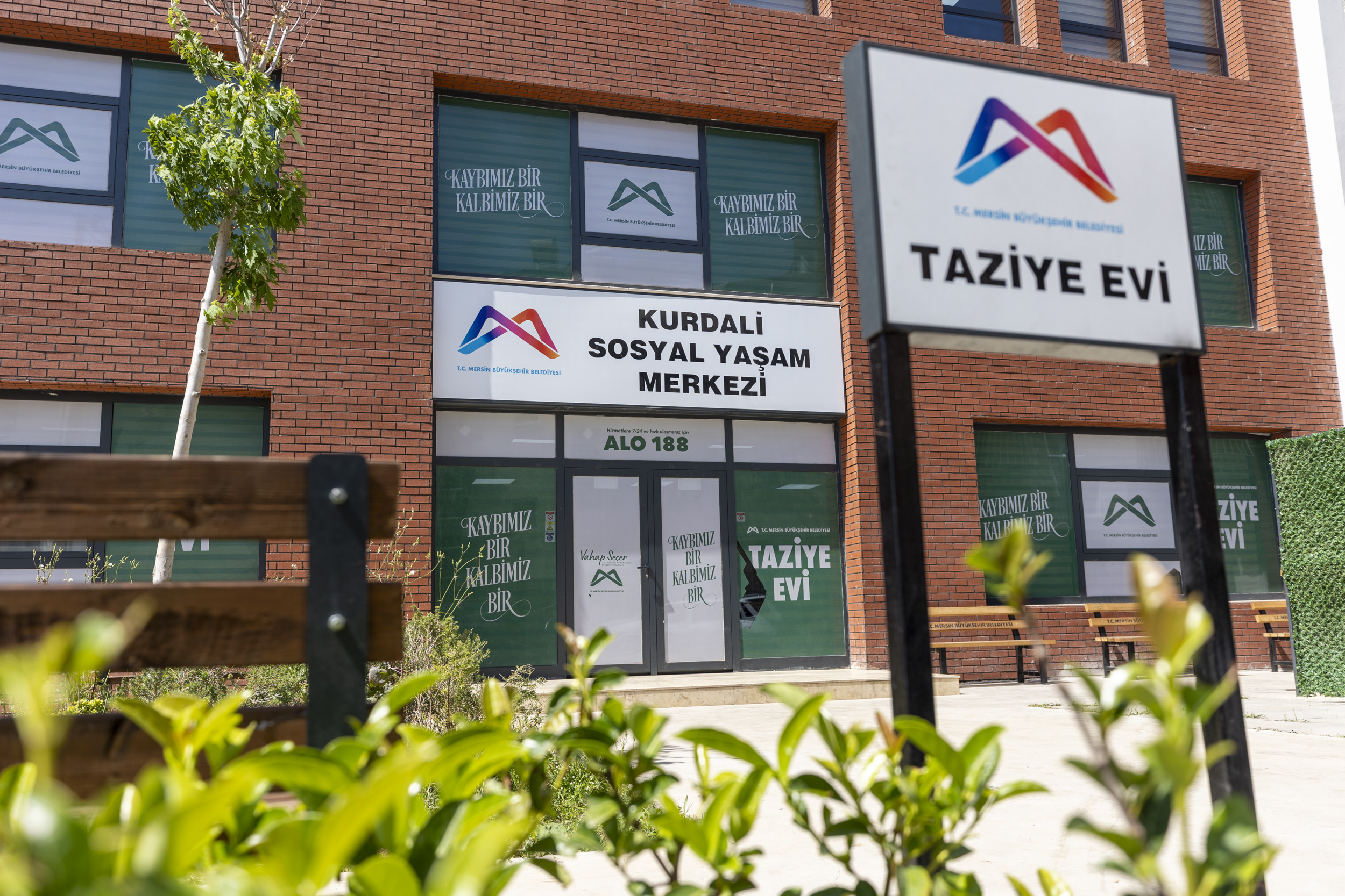 Mersin Büyükşehir Belediyesi'nden cenaze işlemleri hizmeti