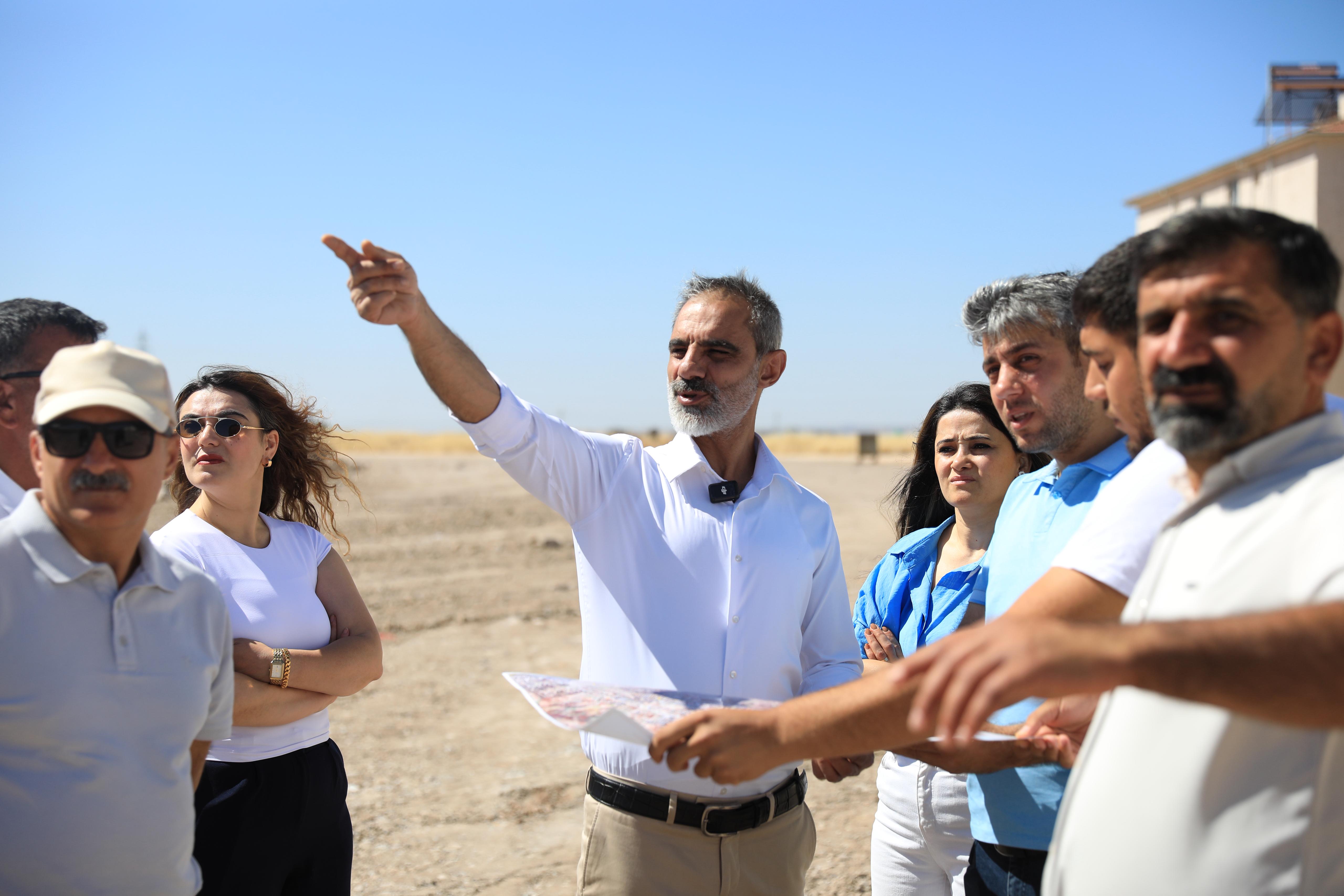 Eş Başkan Dündar'dan yol çalışmasına denetim<