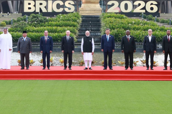BRICS Zirvesi’ne katılan liderler, aile fotoğrafı çektirdi<